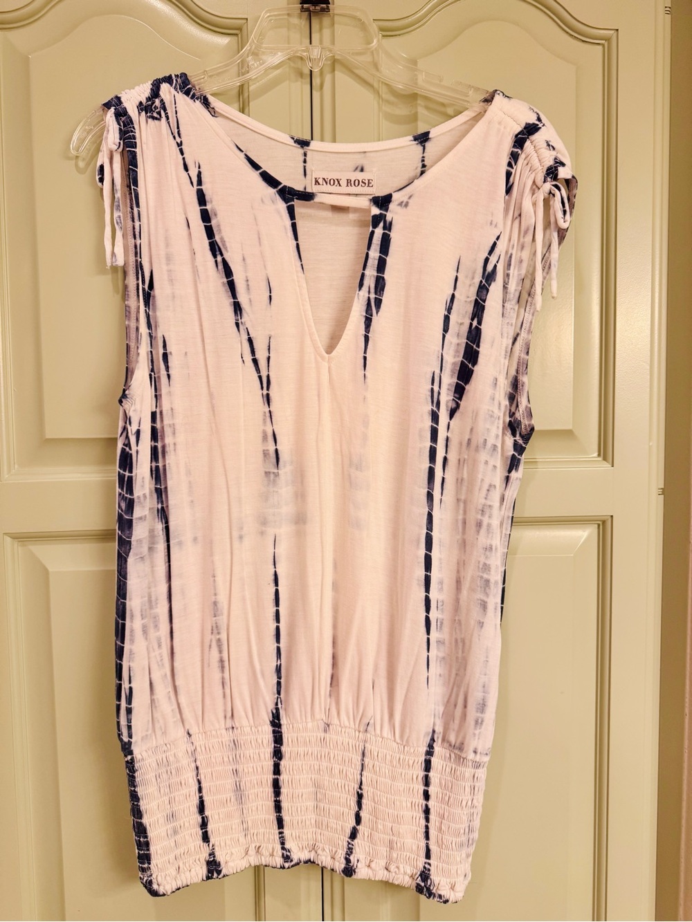 Knox Rose Ivory and Navy Tie-Dye Sleeveless Tank